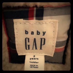 Girls Baby GAP- Puff jacket (never worn)